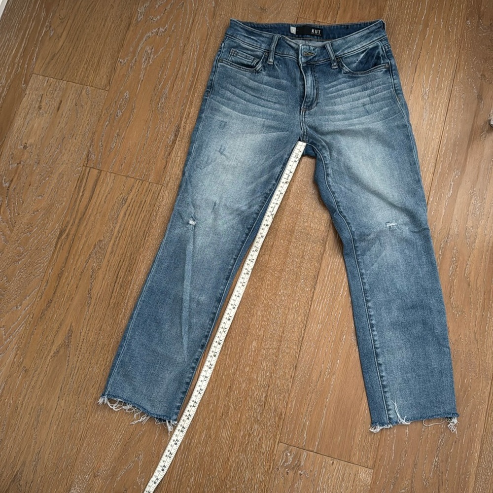 kut from the kloth Reese straight leg size 2